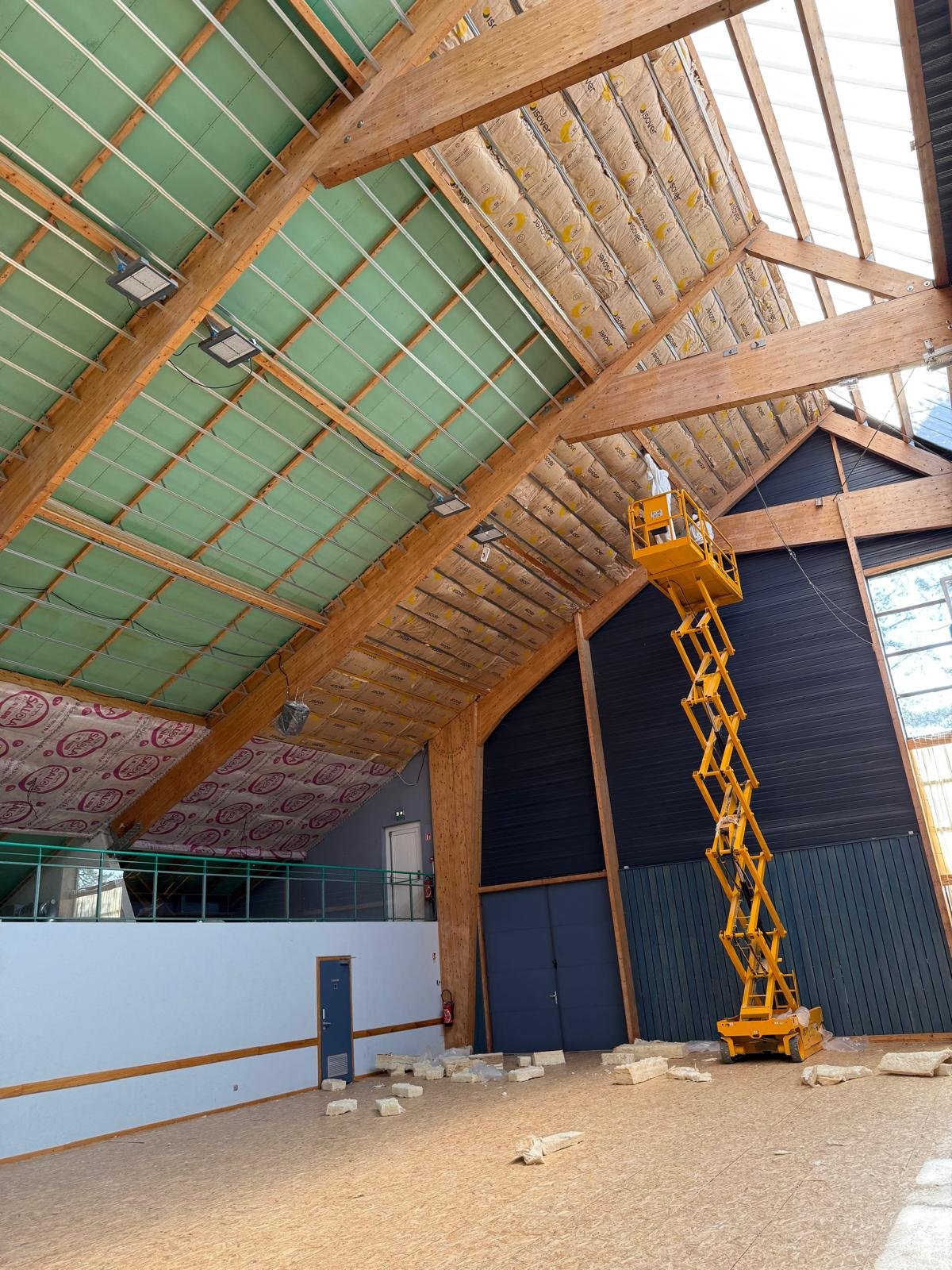 Plafond suspendu finition haute